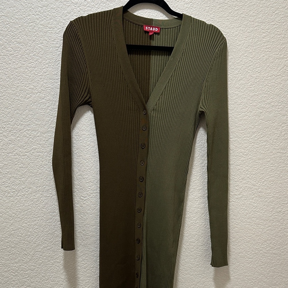 STAUD - Picture 2 of 5